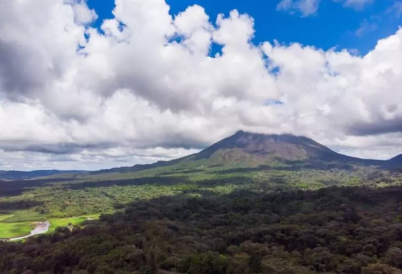 ホテル Arenal Garden Lodge