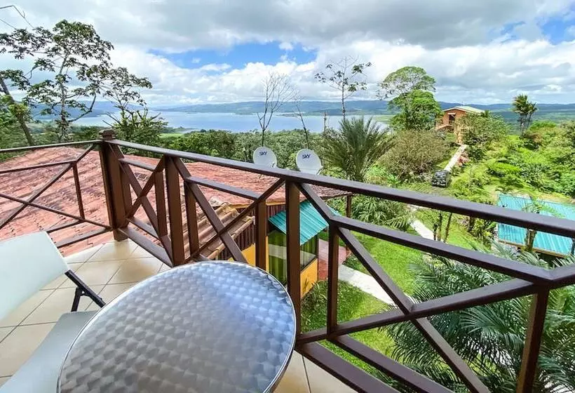 ホテル Arenal Garden Lodge