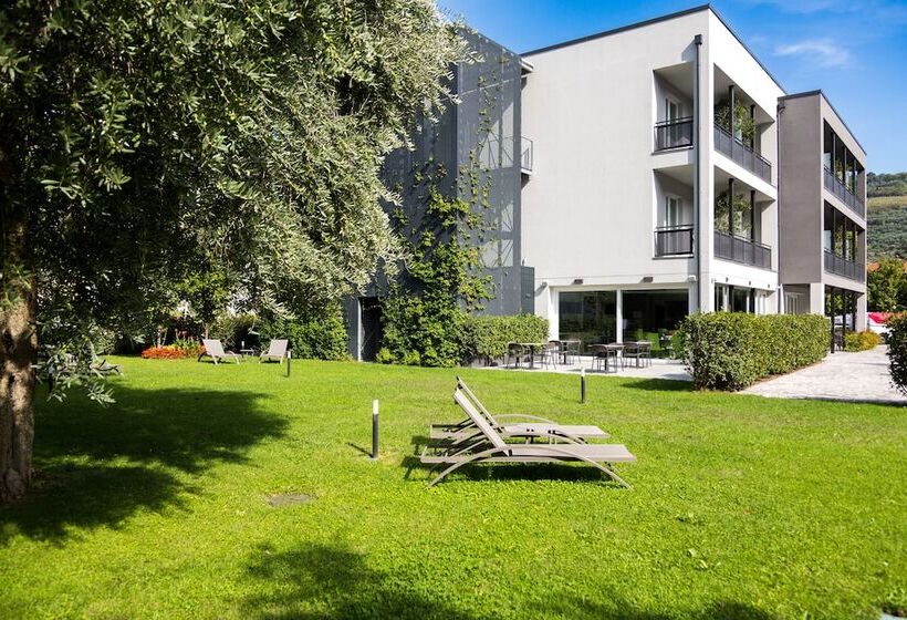 בית מלון כפרי Garda Life