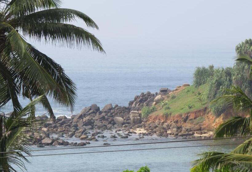 בית מלון כפרי Sailors Mirissa