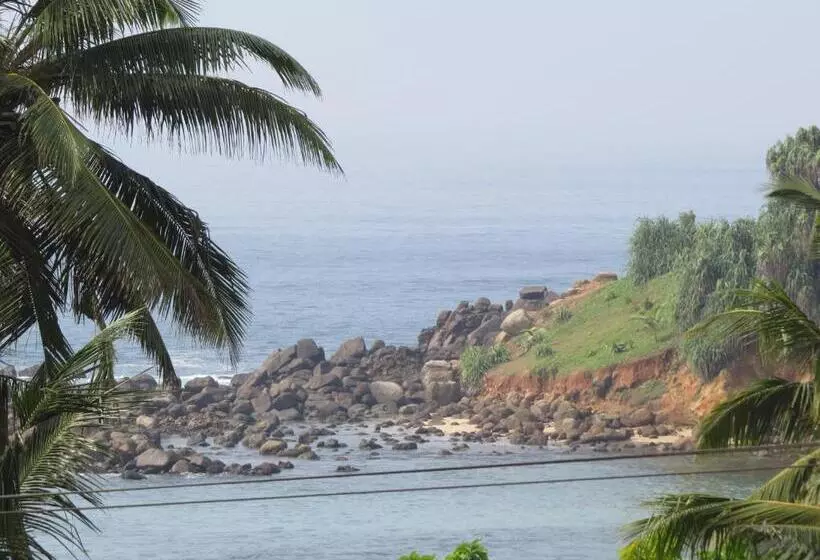 ホテル Sailors Mirissa