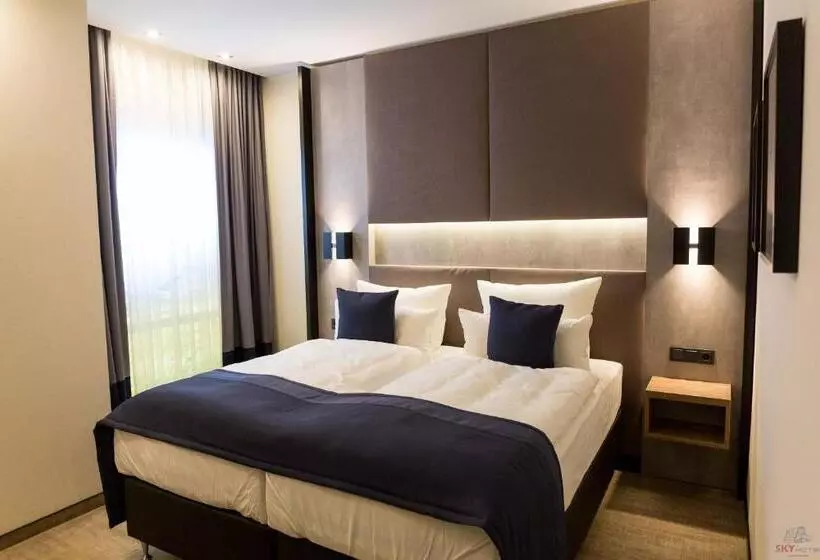 Sky Hotel Cloppenburg