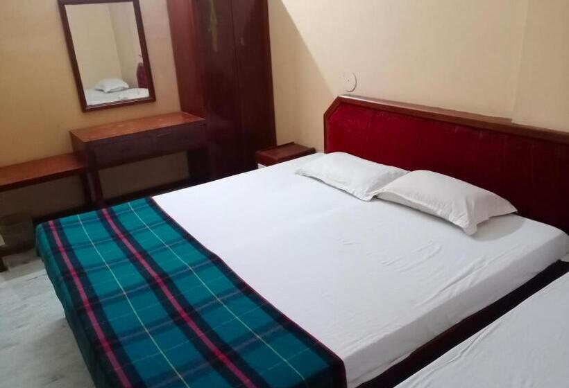 هتل Soorya International