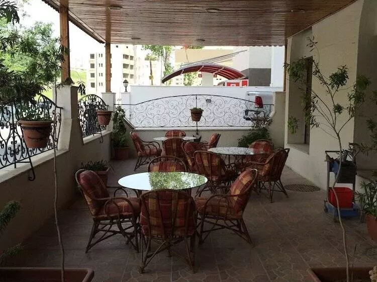 Muomen Hotel Suites