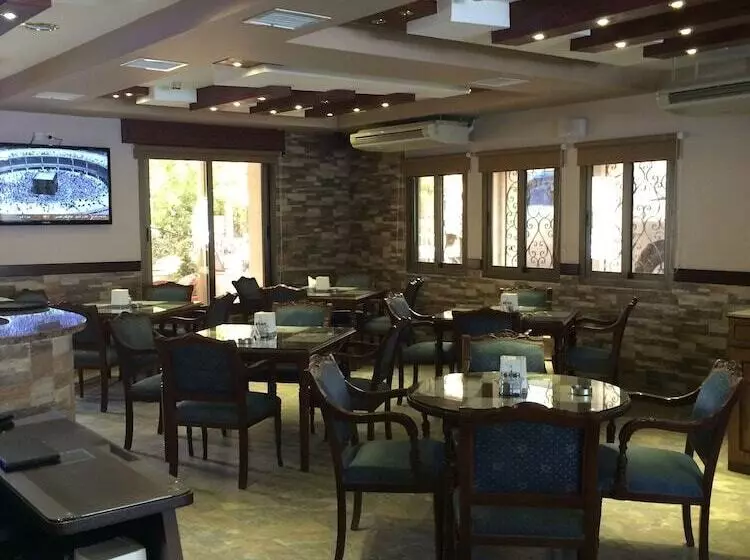 Muomen Hotel Suites