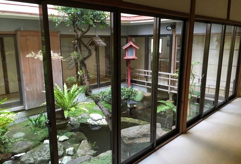 Рёкан Minshuku Katsuya