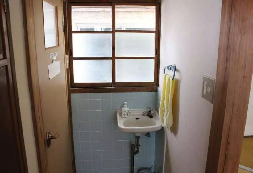 Ryokan Minshuku Katsuya