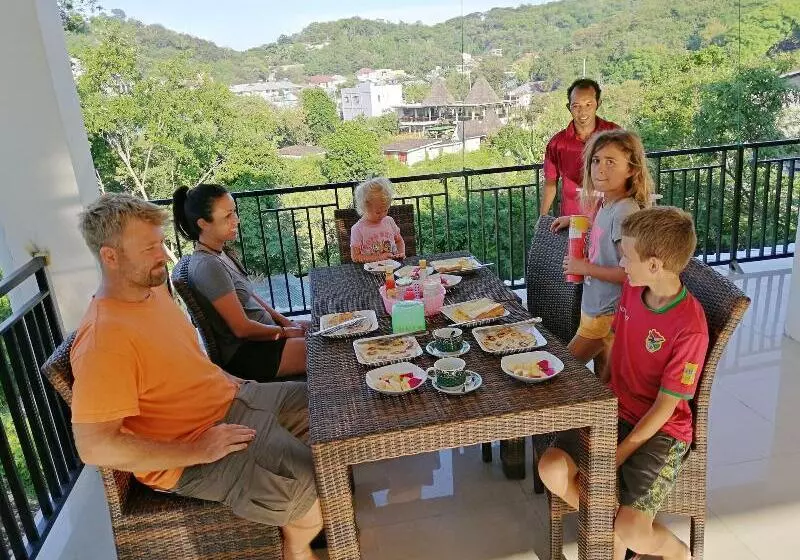 ベッドアンドブレックファースト Bonne Nuit