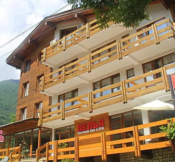 Hotelli Velia Guesthouse