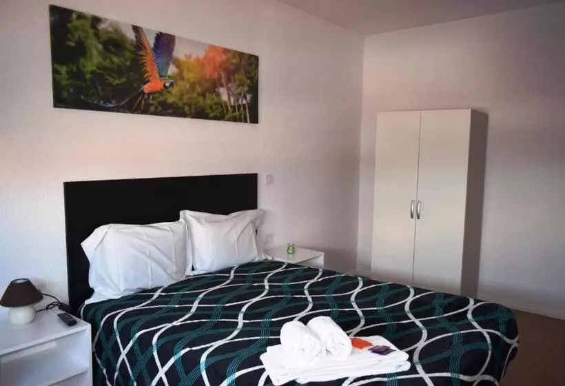 ペンション Guest House Henrique Viii