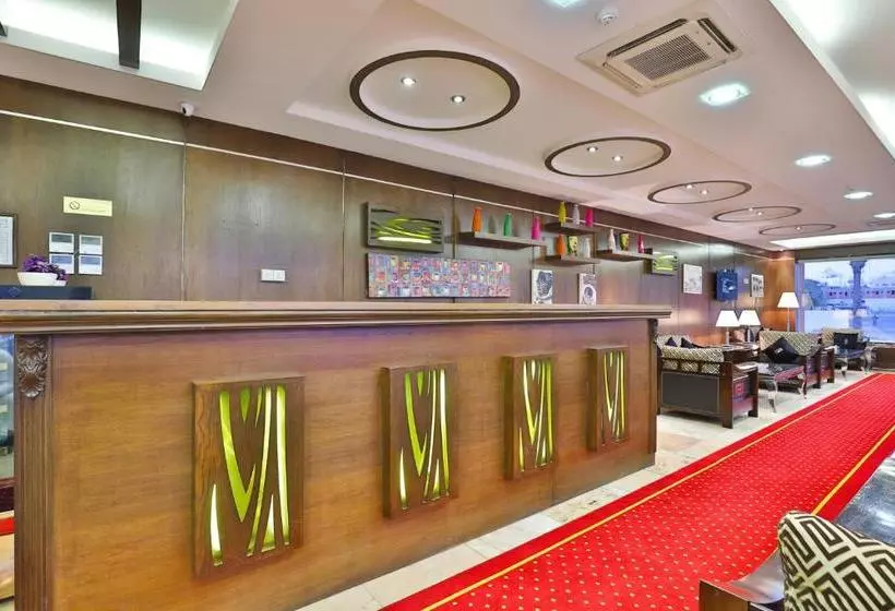 Al Yamamah Palace Suites Yanbu By Oyo Rooms