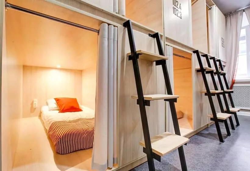 Dad&cat Capsule Hotel   Hostel