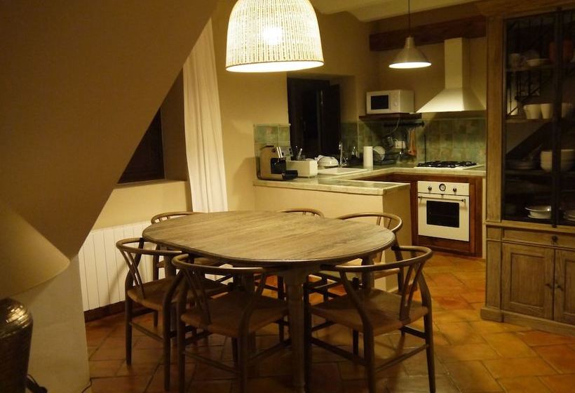 El Pinar De La Lobera