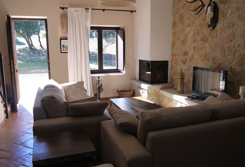 El Pinar De La Lobera