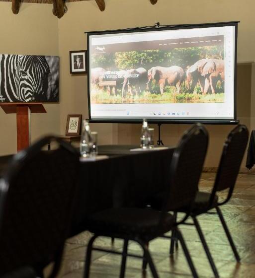 酒店 Golden Impalas Bush Resort