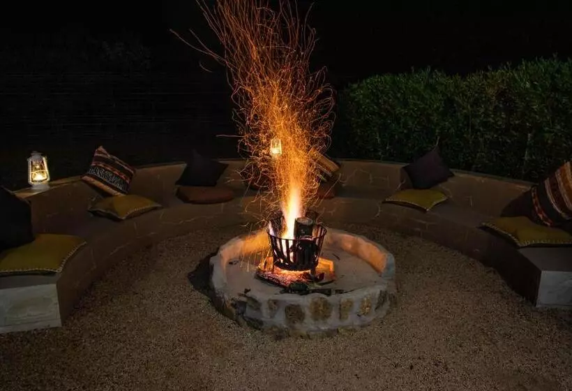 Hotel Golden Impalas Bush Resort