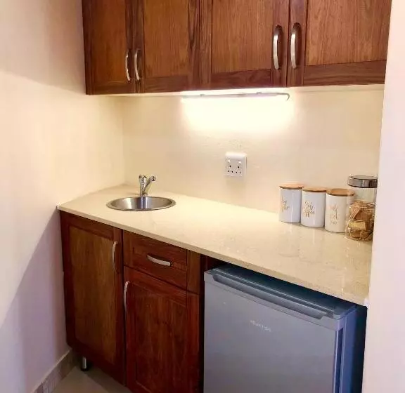 Hotel Golden Impalas Bush Resort