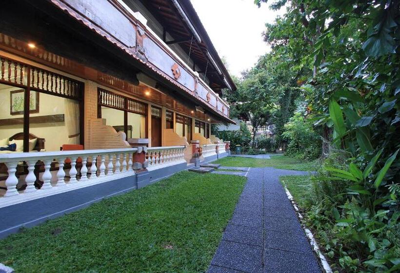 酒店 The Taman Ayu