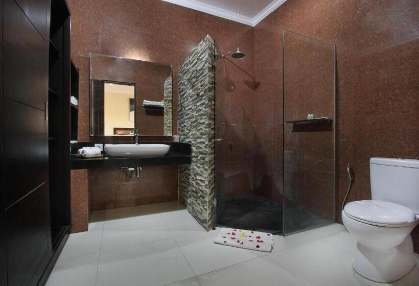 酒店 The Taman Ayu