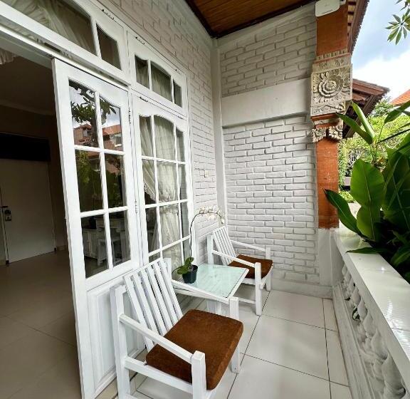 酒店 The Taman Ayu