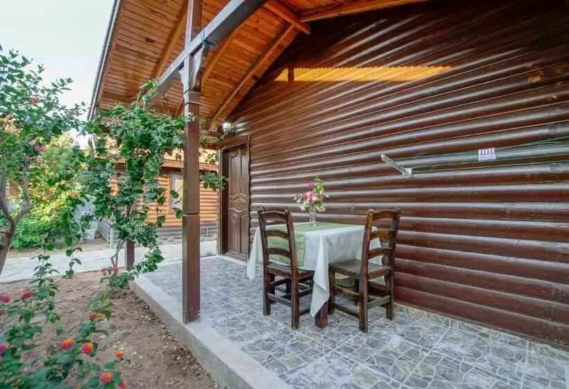 Hotel Cuhadar Ahsap Evleri