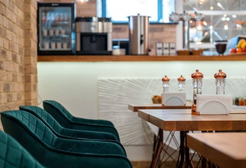 酒店 Wellion Suharevskiy