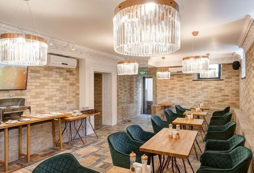 酒店 Wellion Suharevskiy