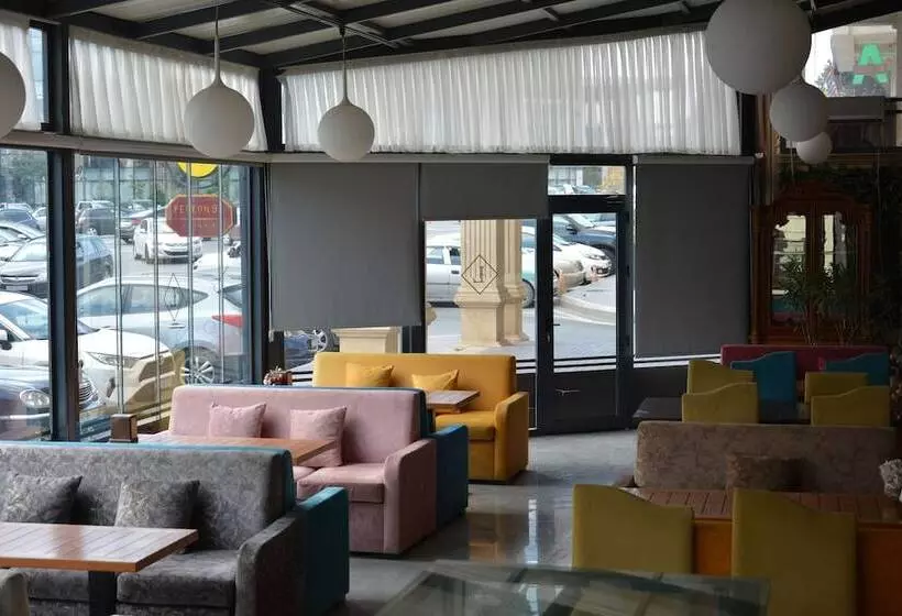 Lara Hotel And Spa