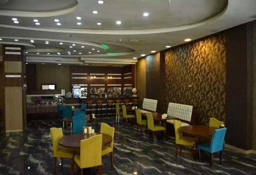 Lara Hotel And Spa