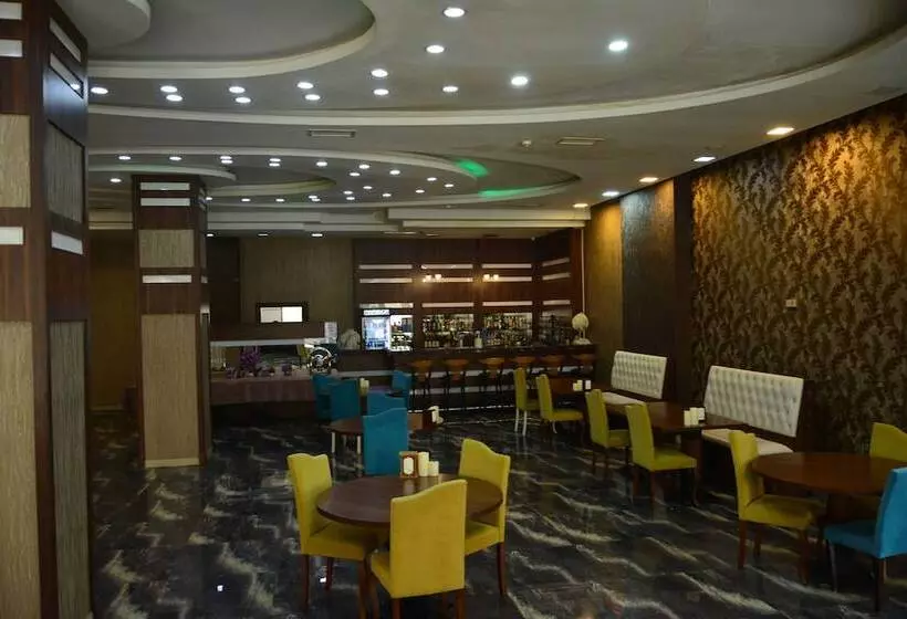 Lara Hotel And Spa