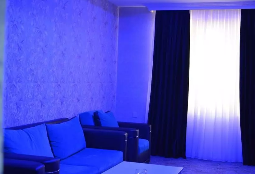 Lara Hotel And Spa