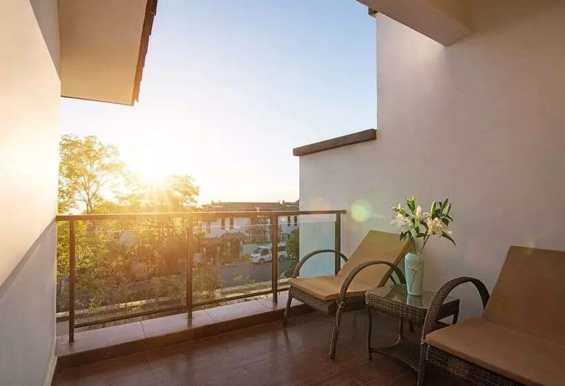 پانسیون Imeet Hotel Dali Garden Villa