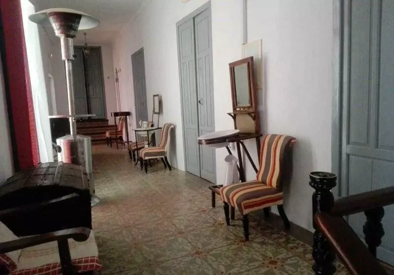 Casa Rural El Melojo