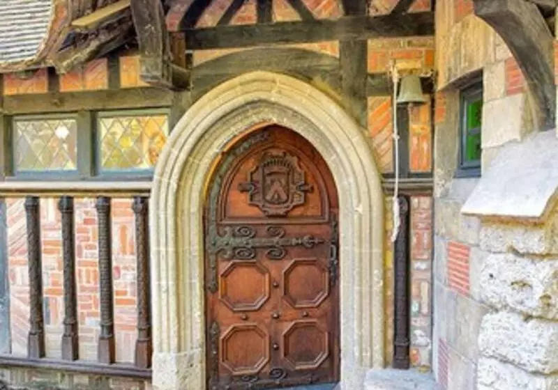 هتل Les Jardins De Coppelia