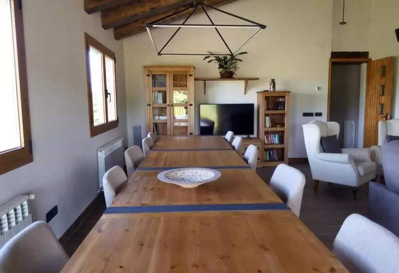 Maaseutuhotelli Cal Ros