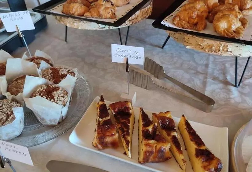 Maaseutuhotelli Cal Ros