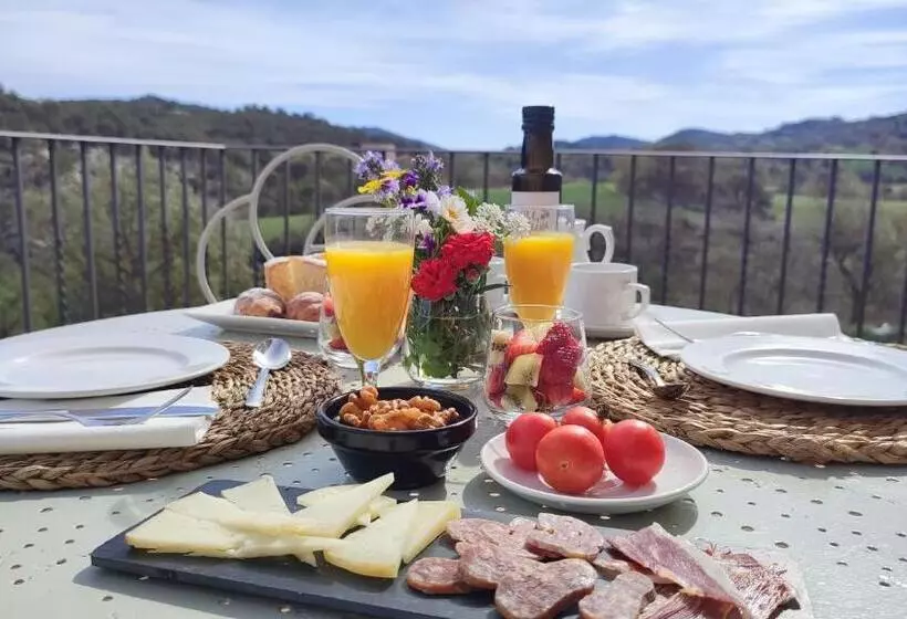 Maaseutuhotelli Cal Ros