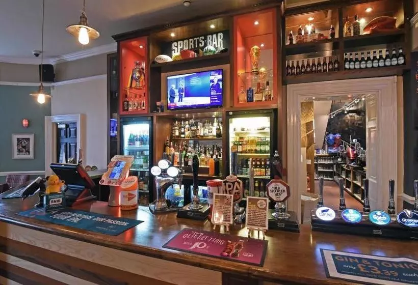 ホテル The Mount By Greene King Inns