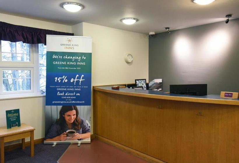 בית מלון כפרי The Mount By Greene King Inns