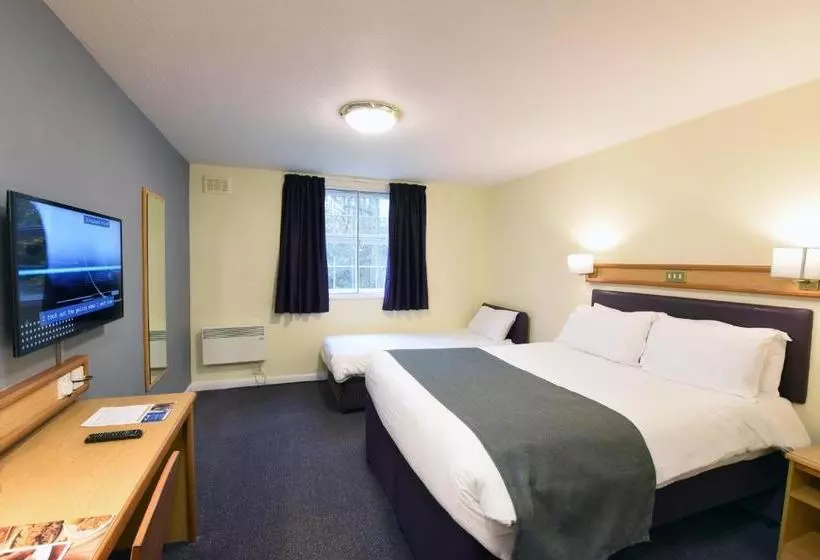 ホテル The Mount By Greene King Inns