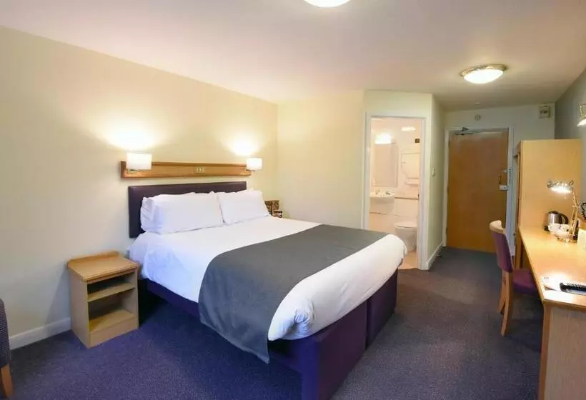 ホテル The Mount By Greene King Inns