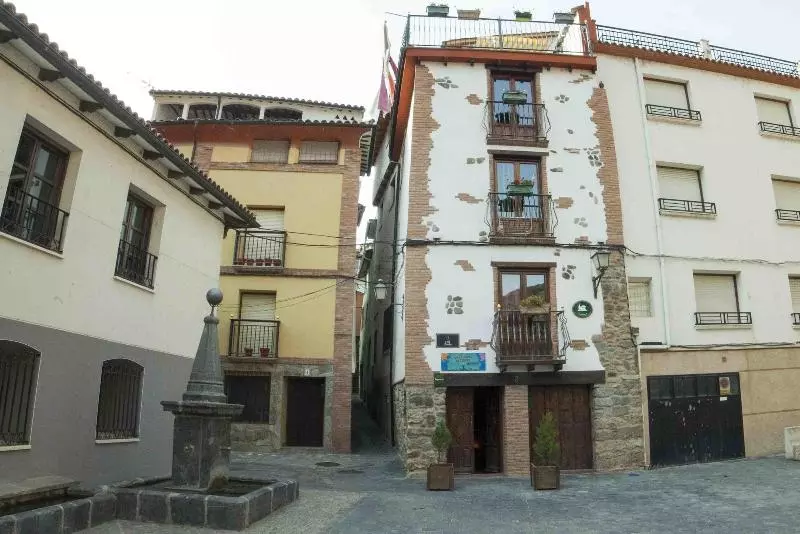 La Fuente De Arnedillo