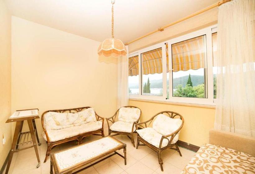 Apartments Santaleza