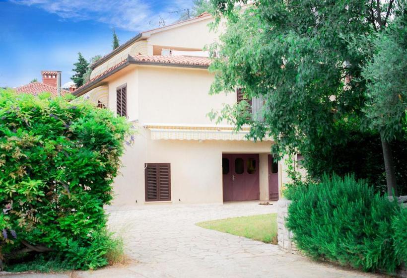 Apartments Santaleza