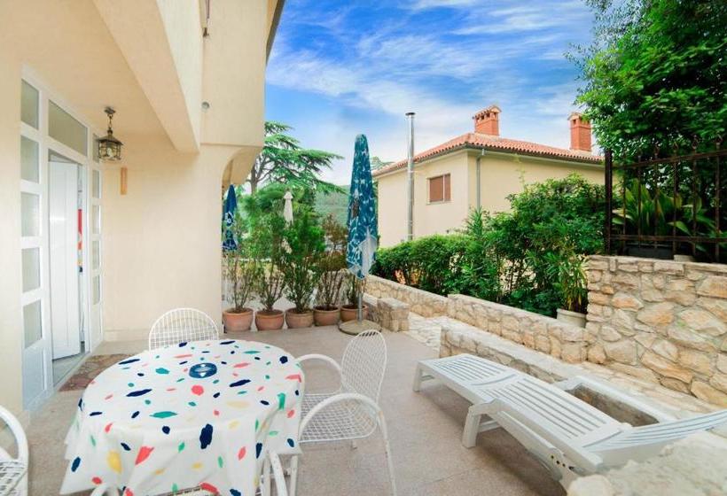 Apartments Santaleza