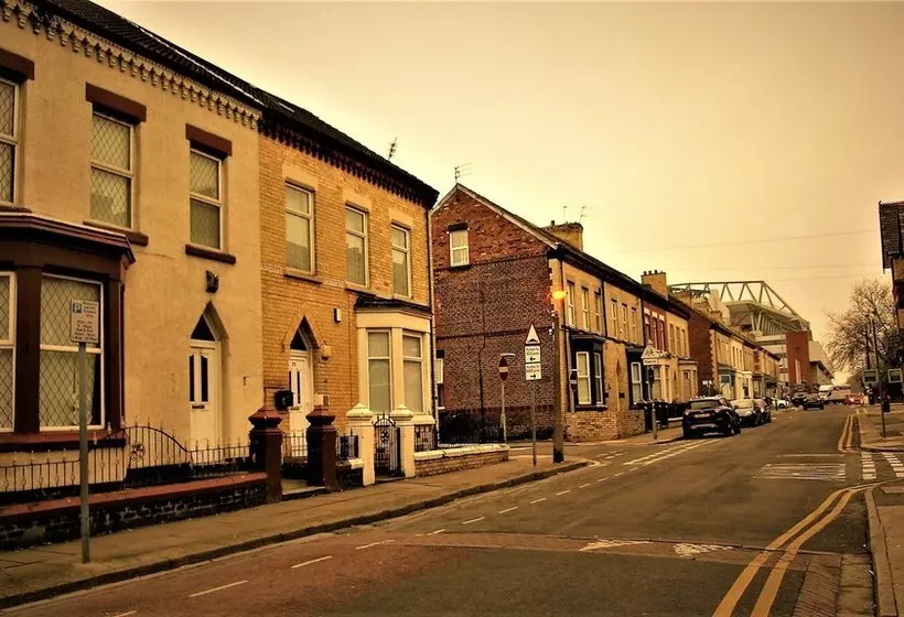 Cambrington Hostel