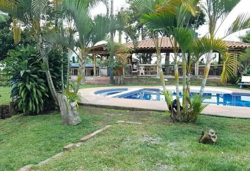 Finca Hotel La Perla