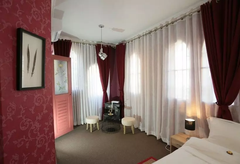 هتل Arche De Noé