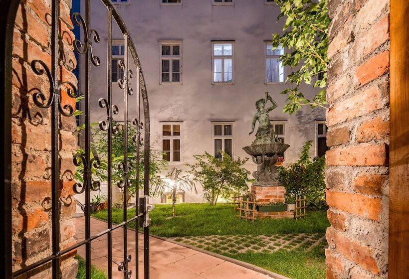 فندق Best Western Plus Celebrity Suites