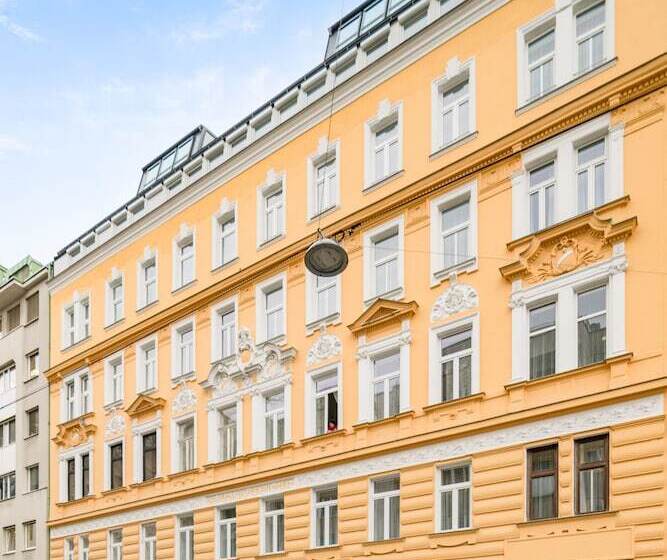 فندق Best Western Plus Celebrity Suites